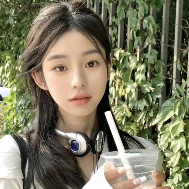 笔谈女公关